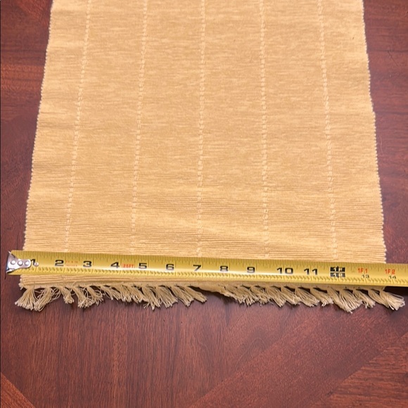 Source Unknown Yellow Table Runner - Picture 4 of 10